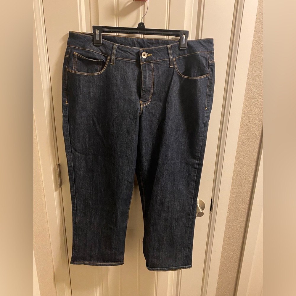 Faded Glory 16 Jeans Capri Length Dark Blue Stretch Denim Capris